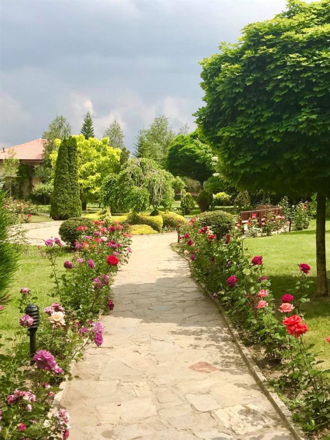 Tsarsko Selo Spa Hotel Sofia Bagian luar foto